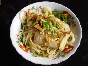 Vietnamese food - Cao Lau noodle