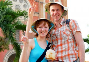 Vietnam sees increase in foreign tourists in September